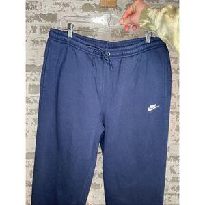 Nike | navy blue jogger sweatpants